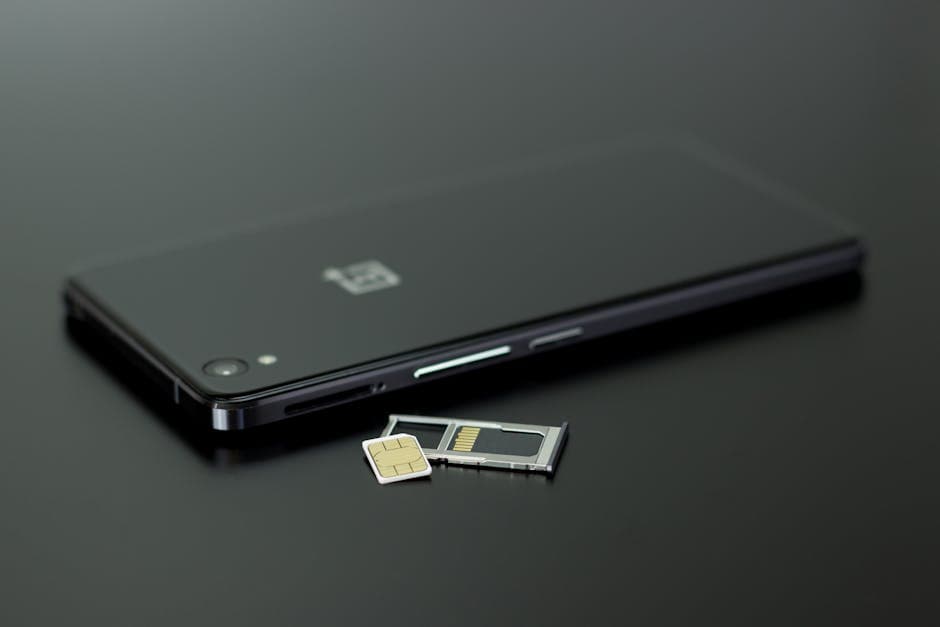 Smartphone lento? Memoria piena? Come liberare spazio su Android e iOS senza cancellare le tue foto preferite.